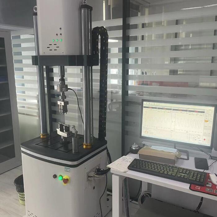 1678327750719431.jpg 膝關節(jié)疲勞模擬試驗機.jpg